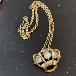Vintage gold crown w/jewels chain link necklace